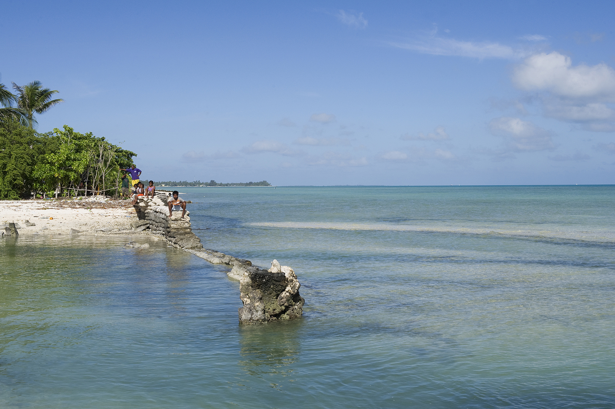 Filming the last generations of Kiribati