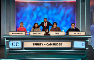 Scholar captains University Challenge team