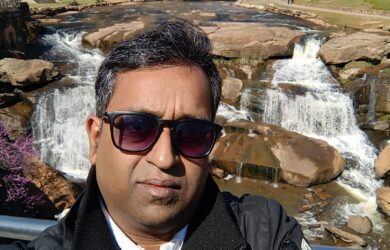 Scholar publishes new book on UI/UX design process